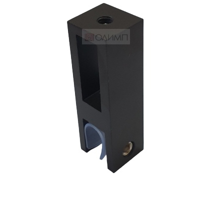 О-017 Black Коннектор для  трека 30х10 mm проходной вертикальный